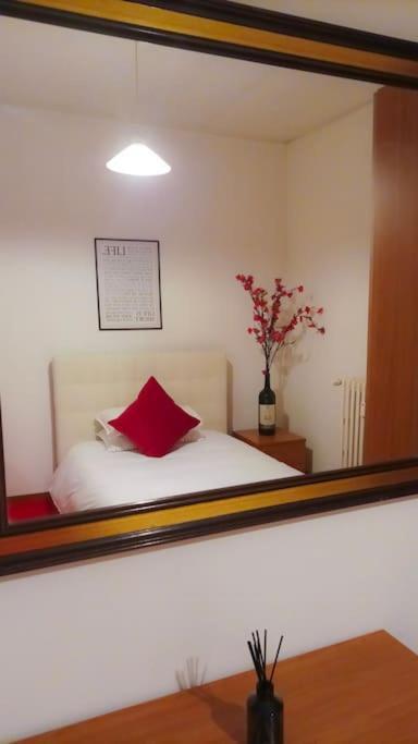 Unique & Beautiful Bedroom In Central Of Φλωρεντία Εξωτερικό φωτογραφία
