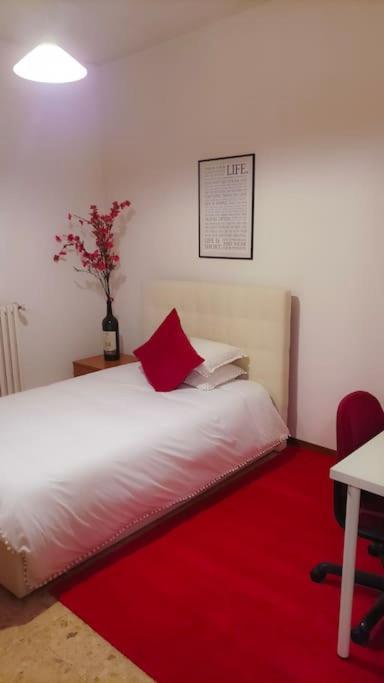 Unique & Beautiful Bedroom In Central Of Φλωρεντία Εξωτερικό φωτογραφία